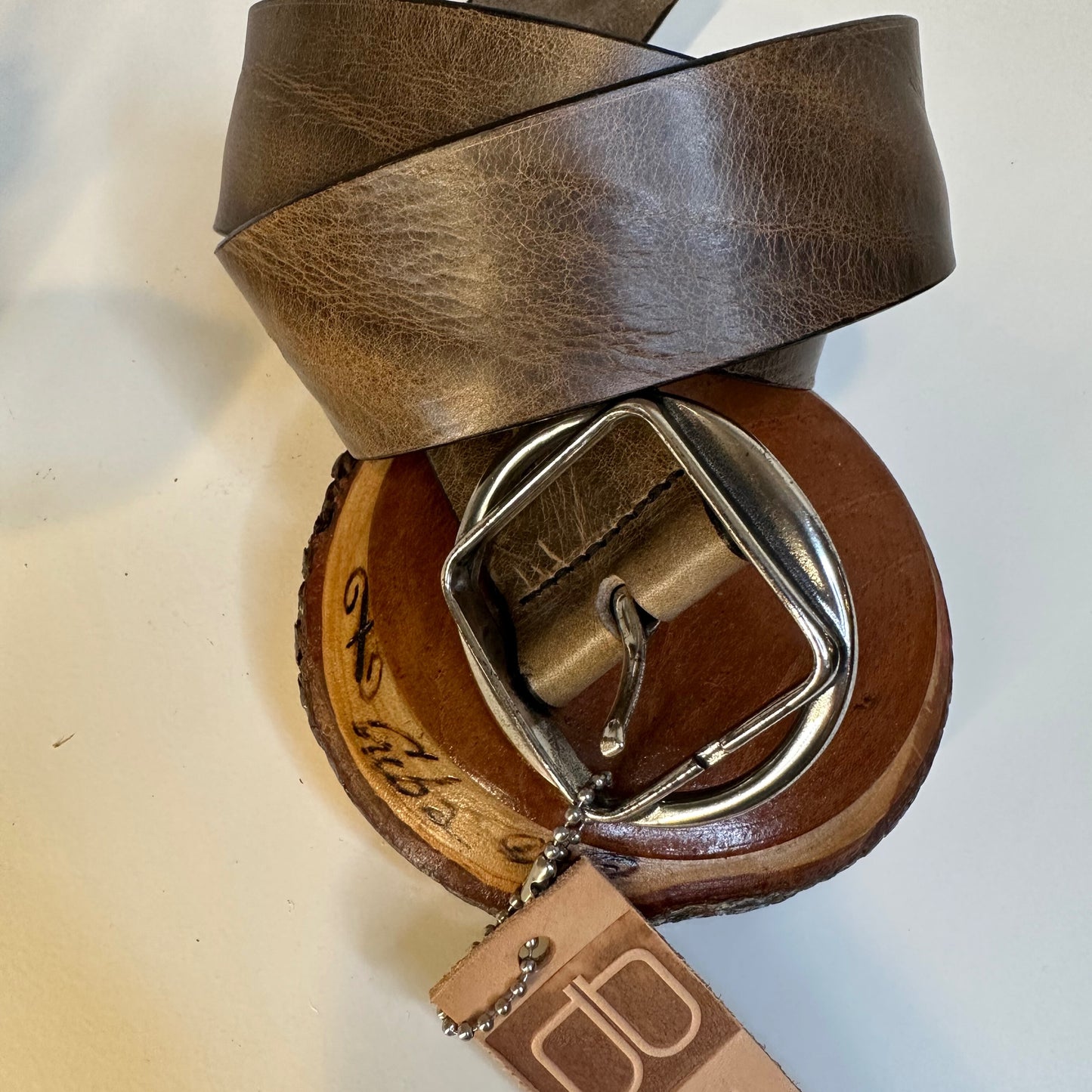 Brown Distressed Square in Round Buckle Belt