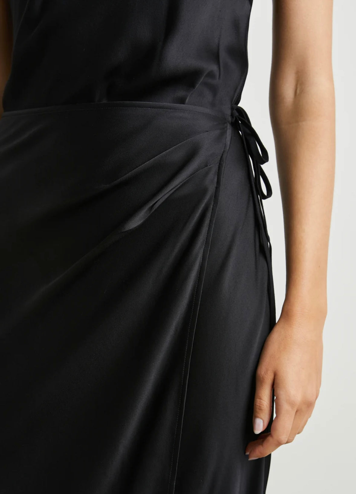 Navi Dress - Black