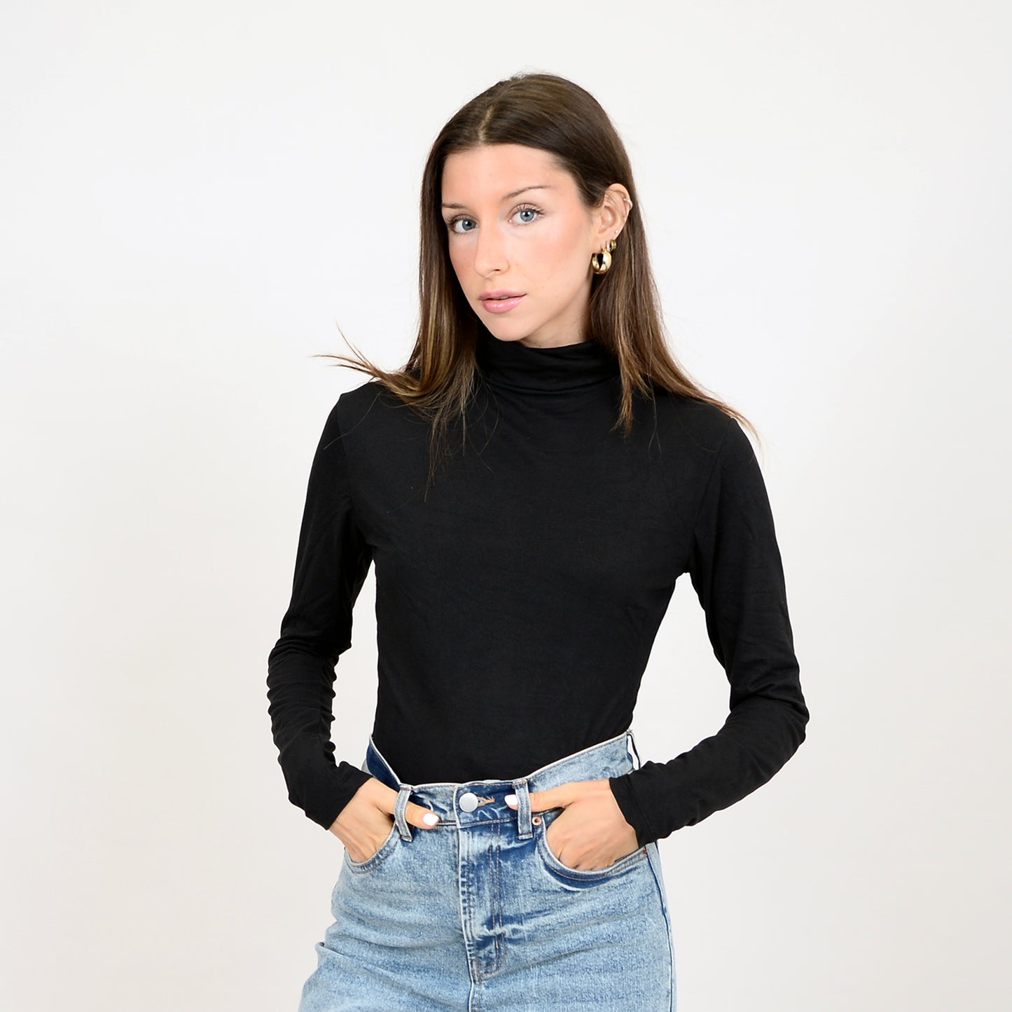 Sarah Turtle Neck - Black