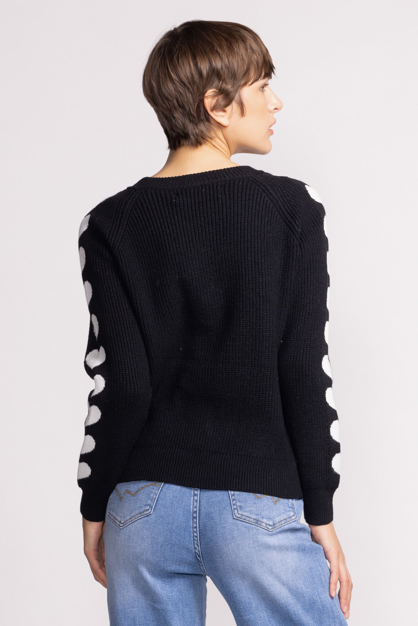 Lolita Sweater - Black/White