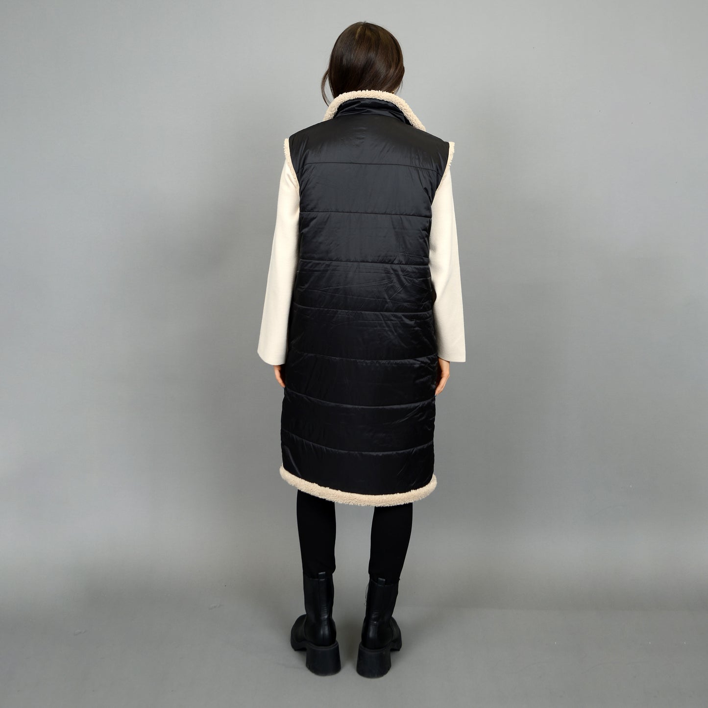 Leblanc Reversible Long Vest - Black/Sherpa