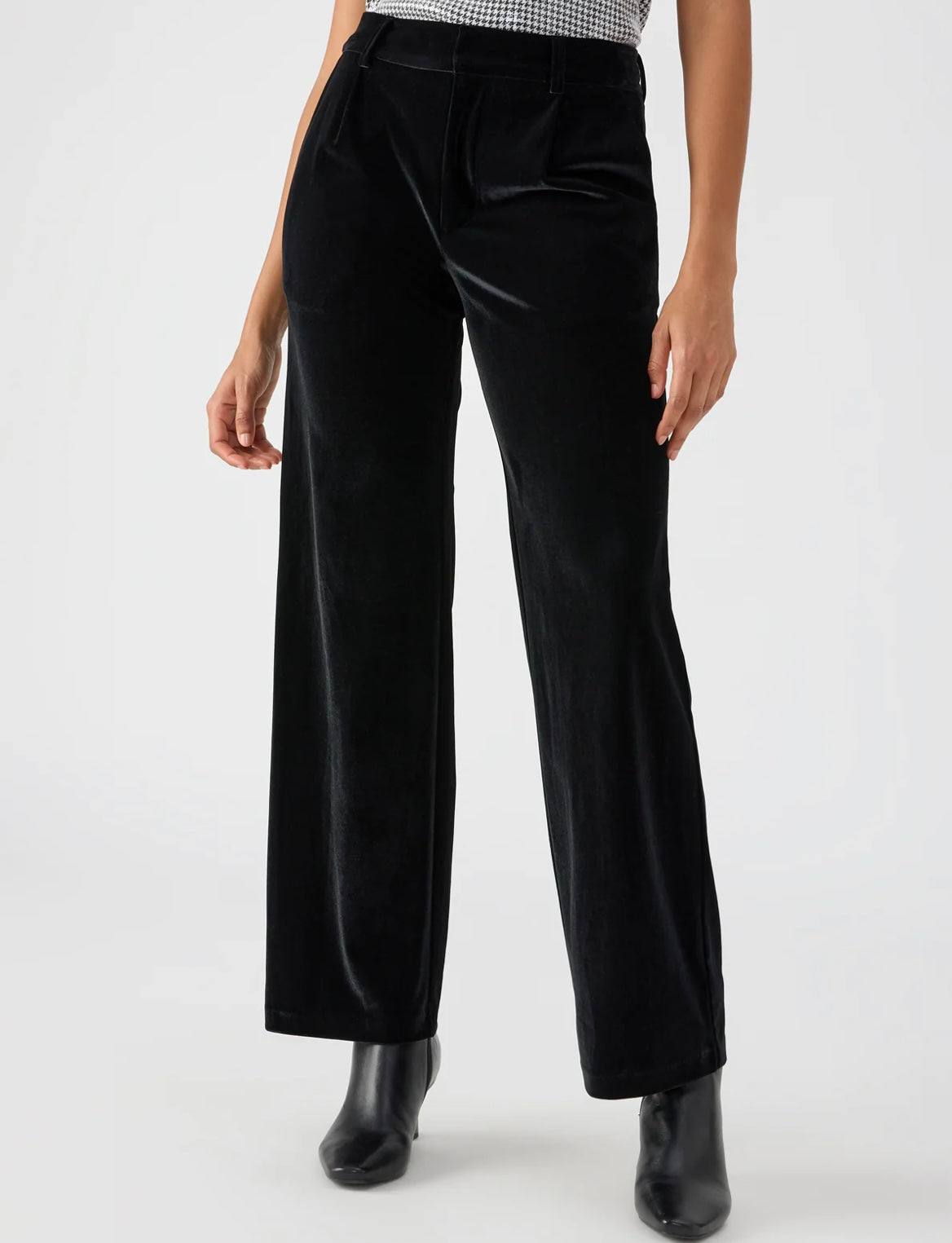 Faye Velvet Trouser - Black