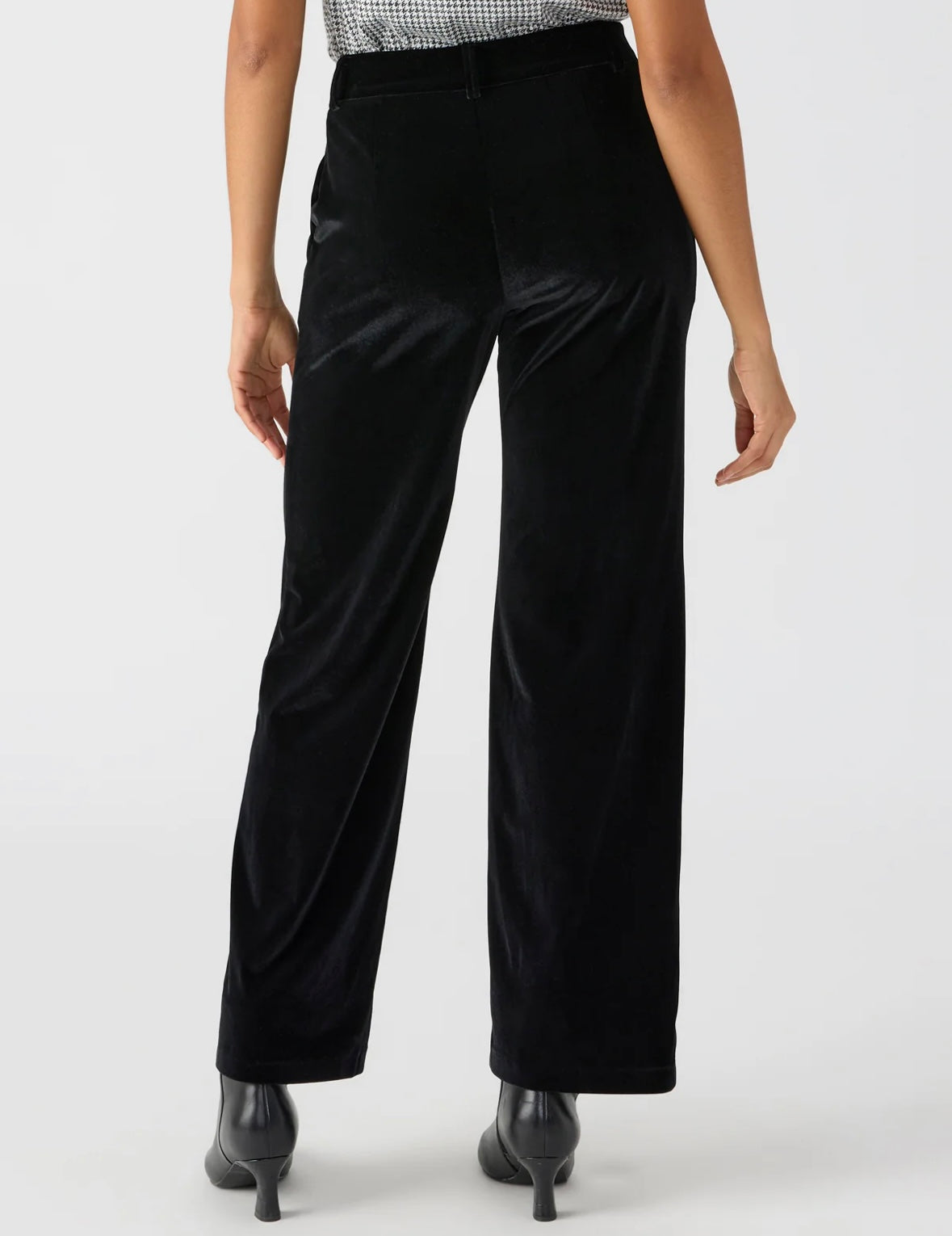 Faye Velvet Trouser - Black