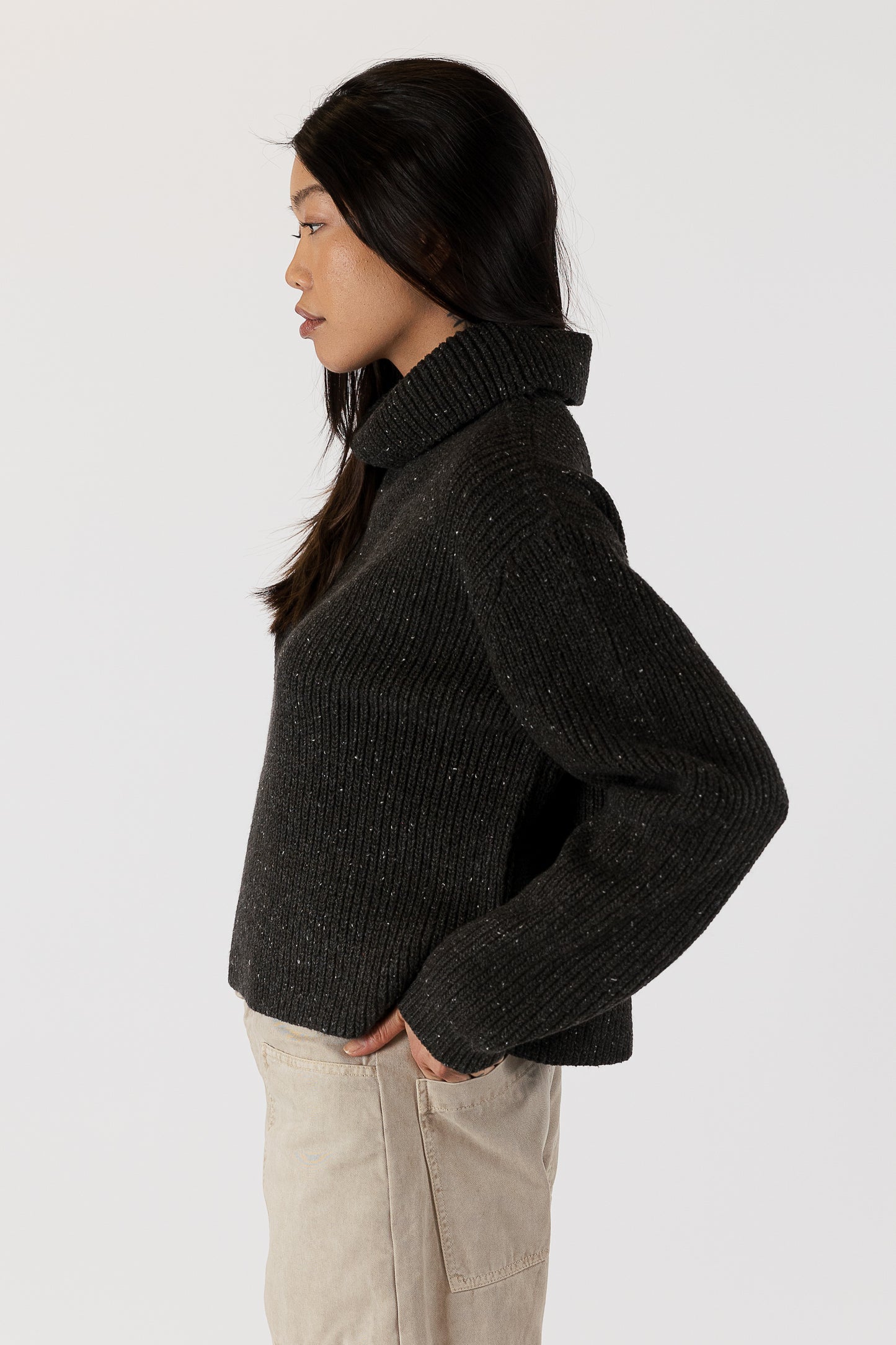 Alia - Fleck Turtleneck Sweater