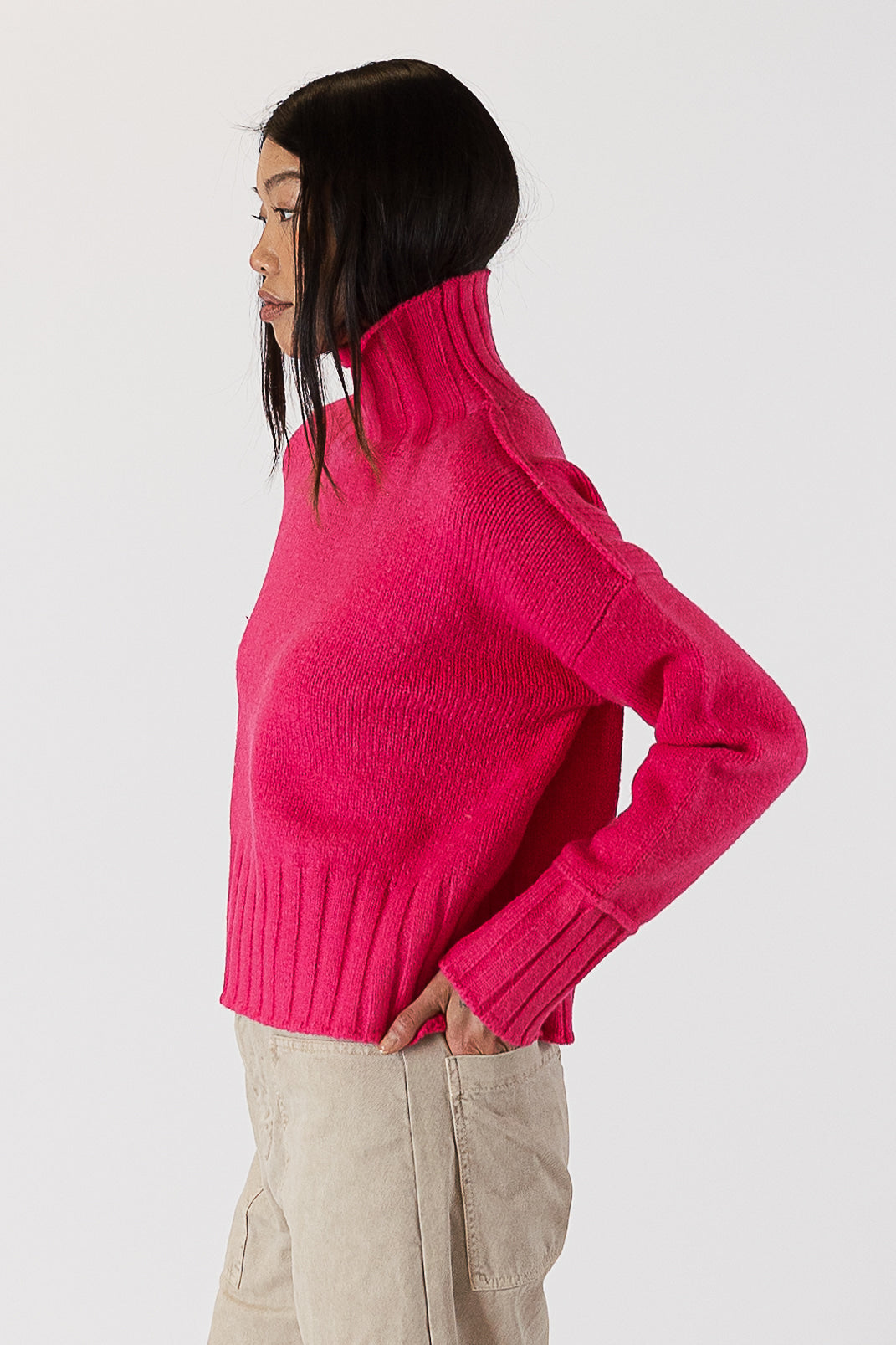 Calli - Fucsia Turtleneck Sweater