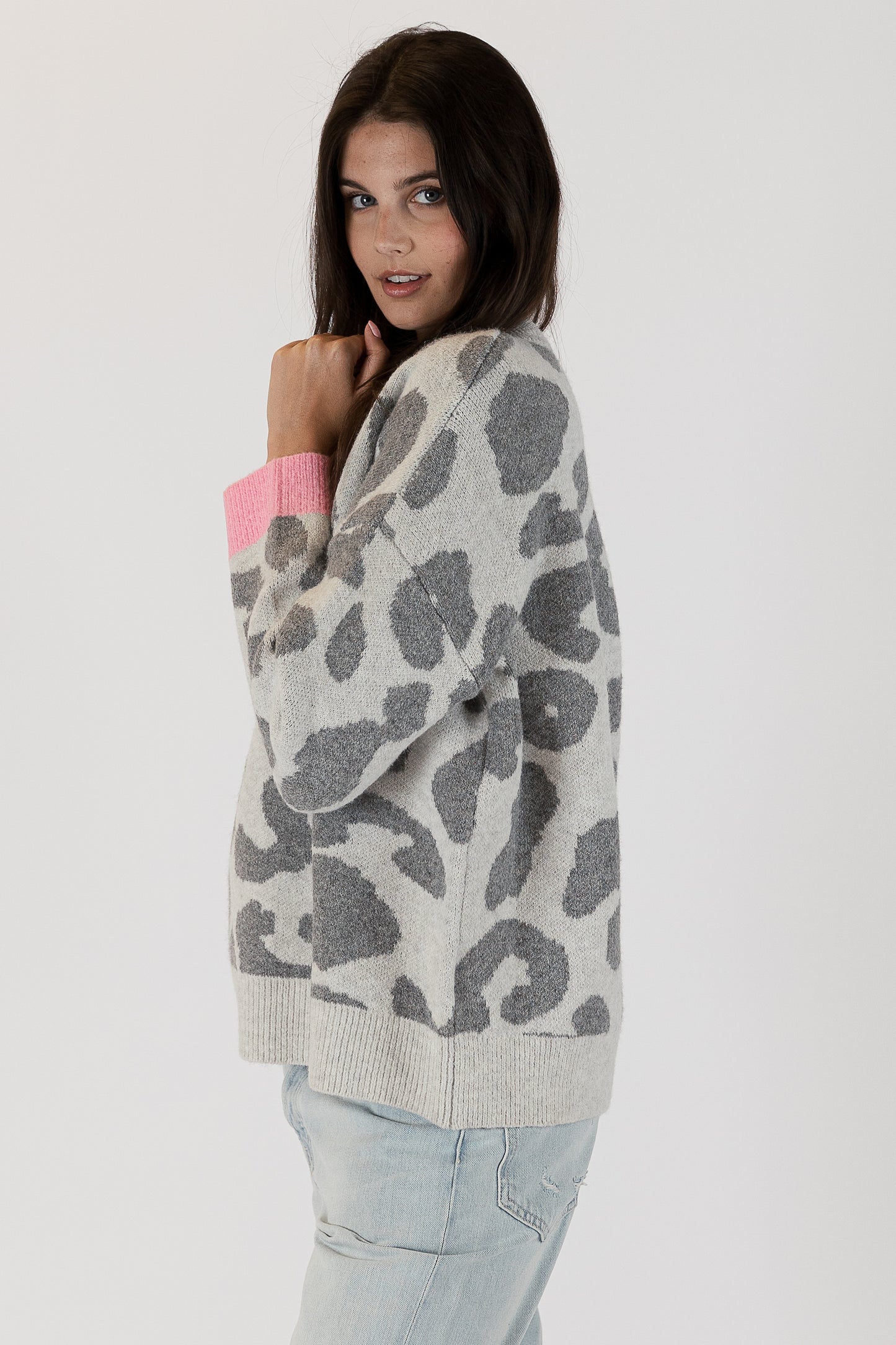 Hailey - Eco Leopard Sweater with Pink Cuff