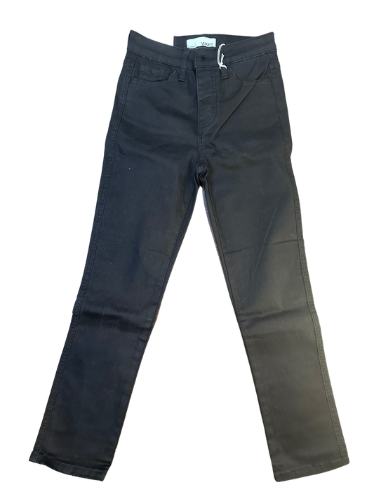 Jeanne Black Denim